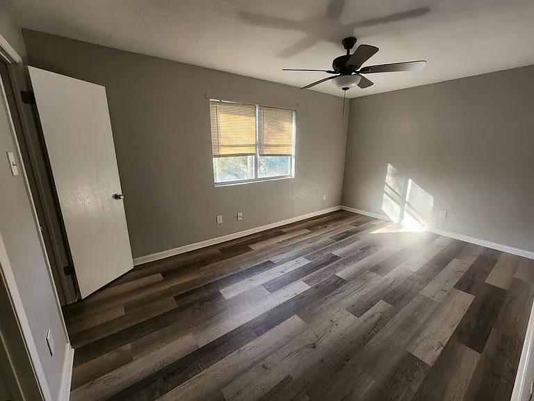 1308 Cool Shadow Dr #B — Photo 8