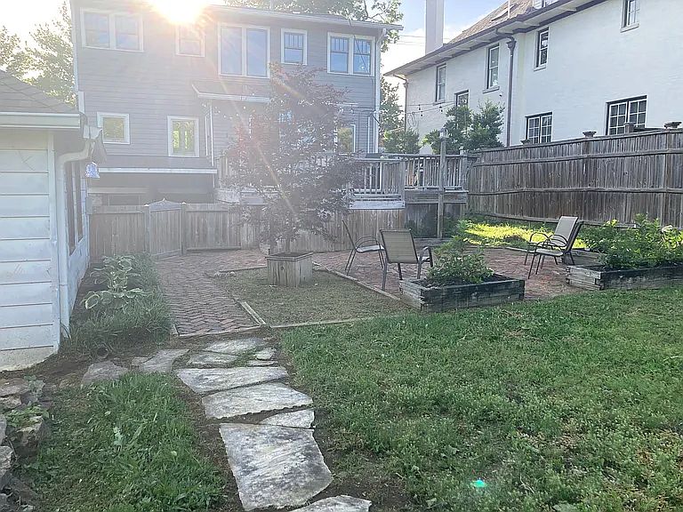 1st image of 2502 Belmont Blvd