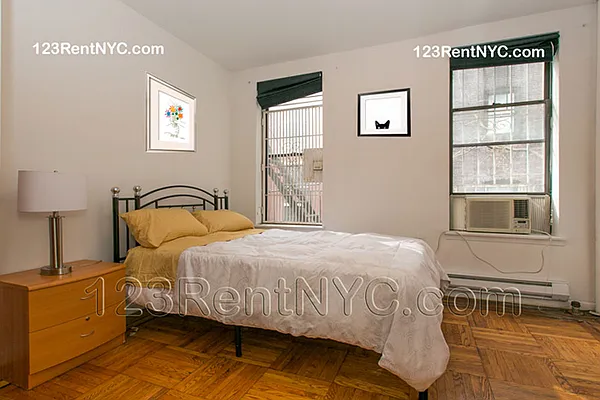 Rented by Chartwell Manhattan Realty | media 4