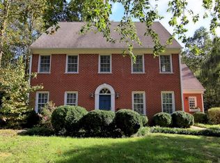 4736 John Scott Dr, Lynchburg, VA 24503