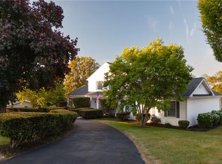 55 Sigourney Rd #1, Portsmouth, RI 02871