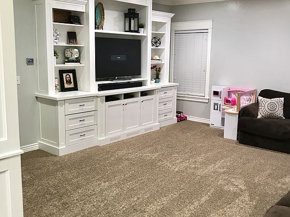 5th image of 4076 W Shinnecock