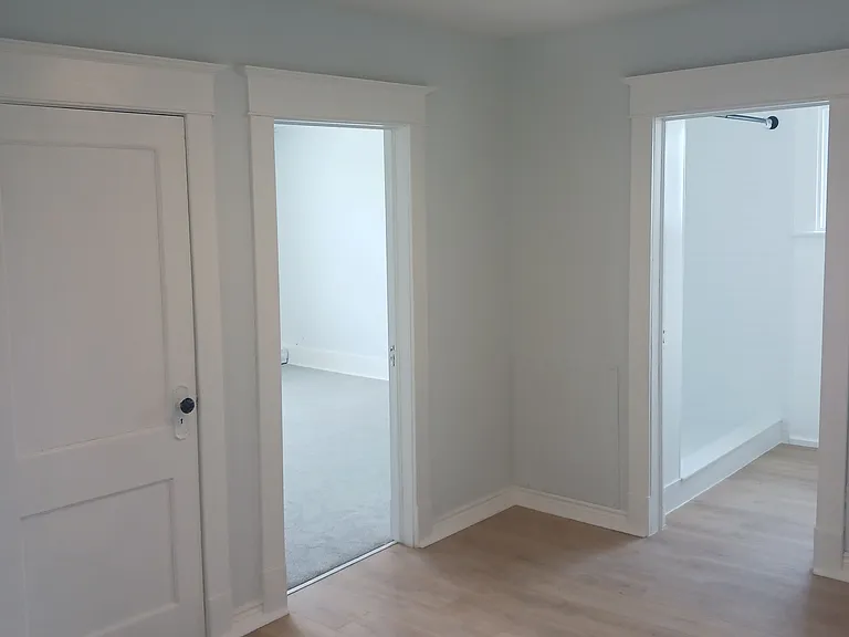 12993 Steeles Ave #UPPER — Photo 9