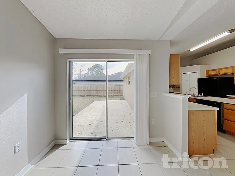 9312 Thunderbolt Dr — Photo 4