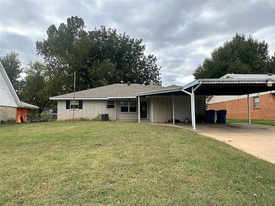 2nd image of 1301 Whitehurst Ln