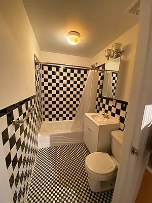 Rented by Best Apartments North Inc | media 60