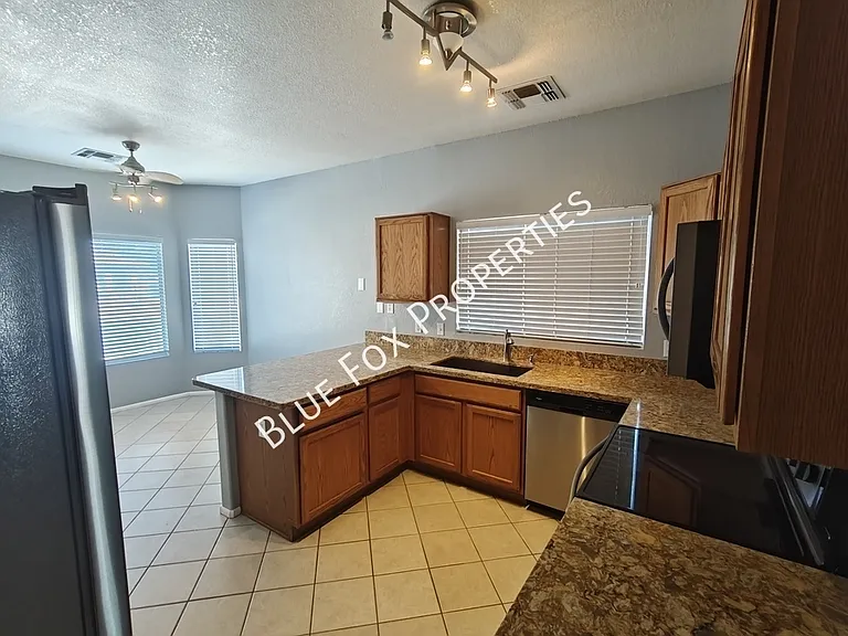 7485 W Briner Dr — Photo 4