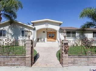 6908 Varna Ave, Van Nuys, CA 91405