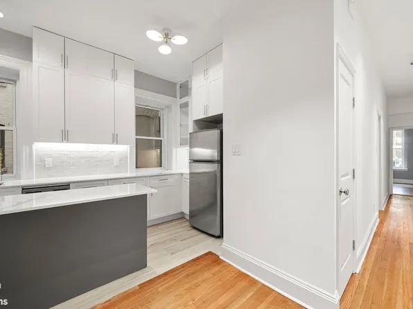 102 West 75th Street image 8 of 20