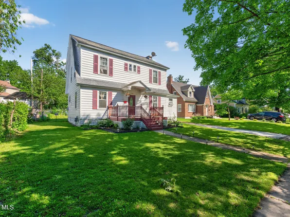 1648 Randolph Road, Schenectady, NY 12308