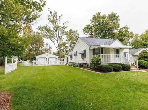 114 Sheriff St, Elyria, OH 44035