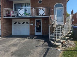 16 Radford Dr N, Brampton, ON