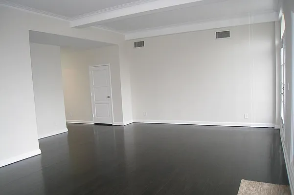 Rented by Corcoran | media 31