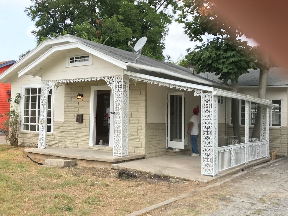 1st image of 527 Bailey Ave