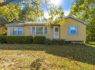 9740 Green Park Rd, Saint Louis, MO 63123