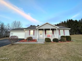 952 Country Ridge Rd, Bedford, PA 15522