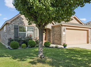 4717 Homelands Way, Fort Worth, TX 76135