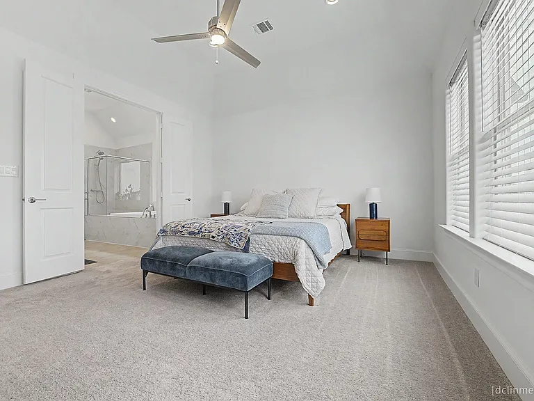 4009 University Grove St — Photo 29