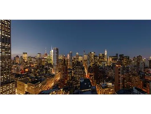 Rented by Douglas Elliman | media 17