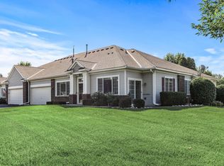 2171 Schoolmaster Dr, Chaska, MN 55318