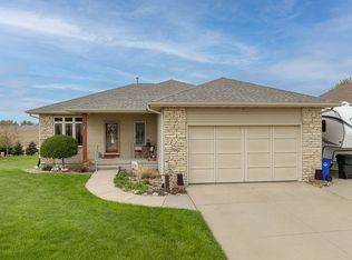 1602 Taft Dr SW, Cedar Rapids, IA 52404