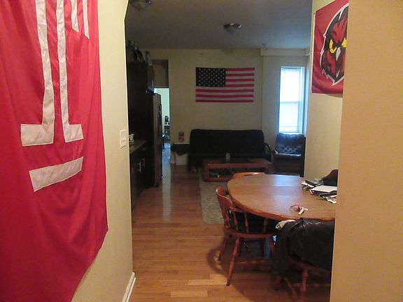 4th image of 2223 N Park Ave