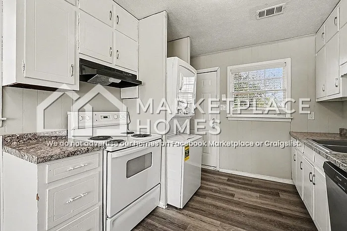 2532 Joe Jerkins Blvd — Photo 8