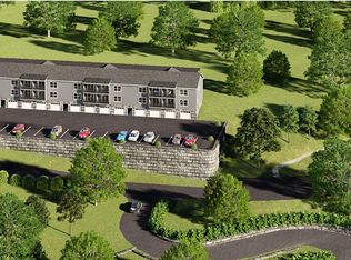 9 Montgomery Rd, Fort Montgomery, NY 10922