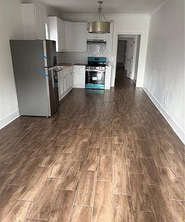 2nd image of 617 S Solomon St #619
