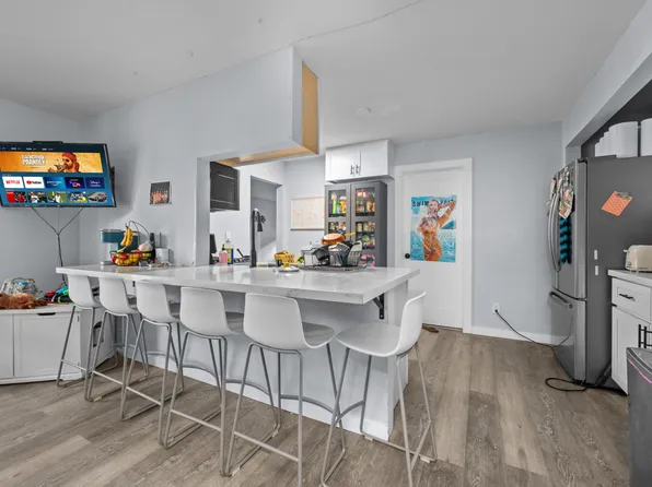6233 Mary Lane Dr, San Diego, CA 92115