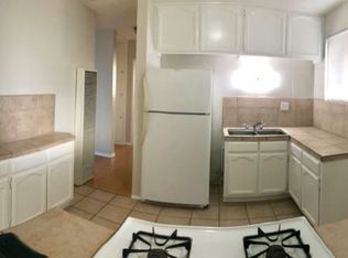 408 E Swope St, Carson, CA 90745