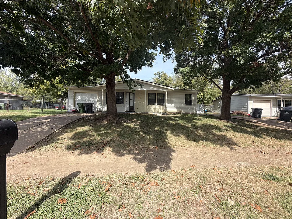 1917 Ida St