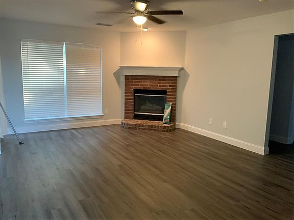 2nd image of 1517 Yellowbird Ct