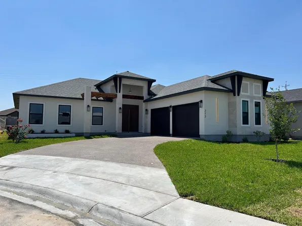213 Canaria Dr, Laredo, TX 78045
