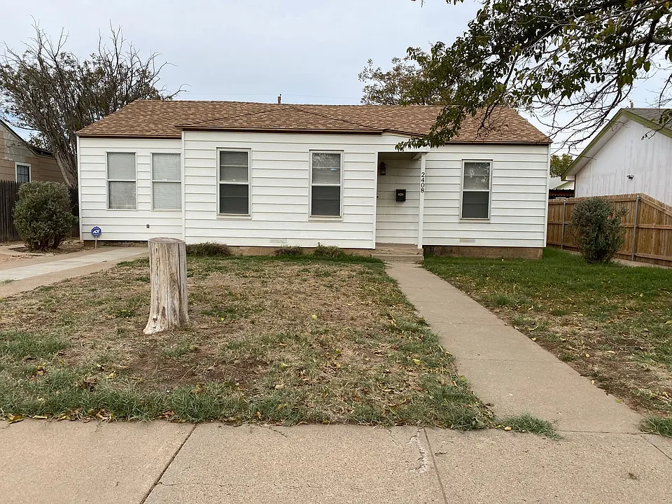 2408 W 11th St