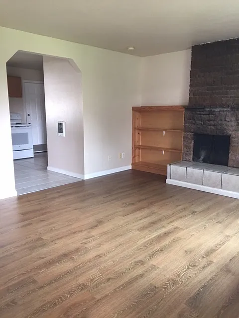 2 Bed/1 Bath Ephrata Duplex — Photo 2