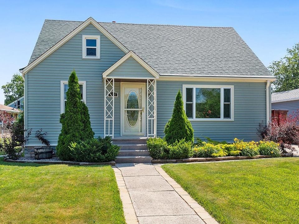 1414 Riverview Dr, Kewaskum, WI 53040 Zillow