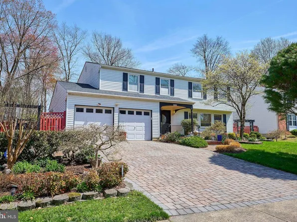 7307 Sterling Grove Dr, Springfield, VA 22150