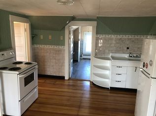 65 Exeter St APT 3, Fitchburg, MA 01420