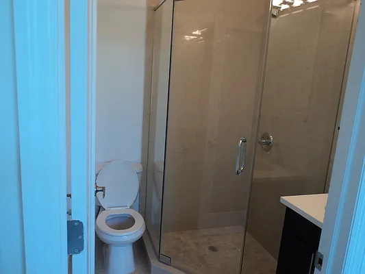 Rented by Sky Management | media 53