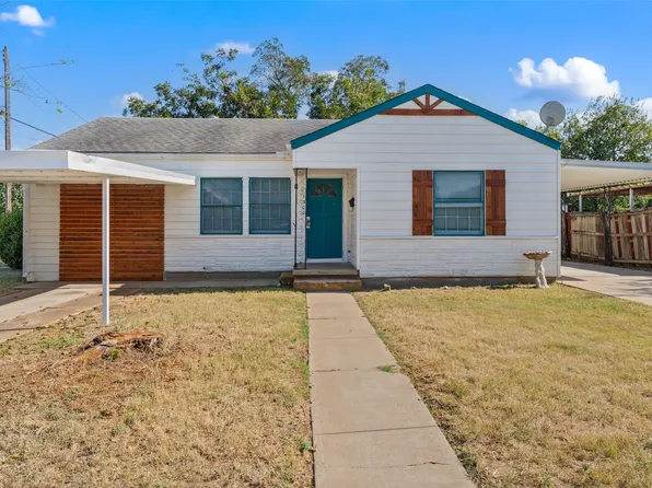 1300 W 8th St, Mc Gregor, TX 76657