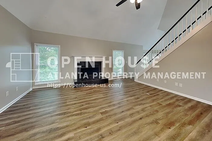 4240 Moccasin Trl — Photo 3