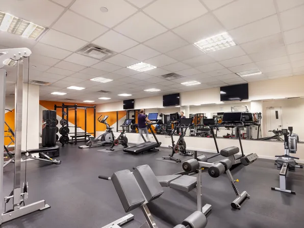 50 Franklin Street image 10 of 11