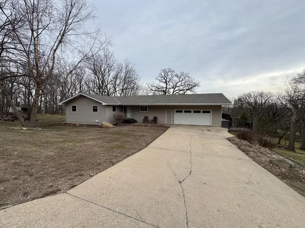 21824 Douglas Ave, Albert Lea, MN 56007