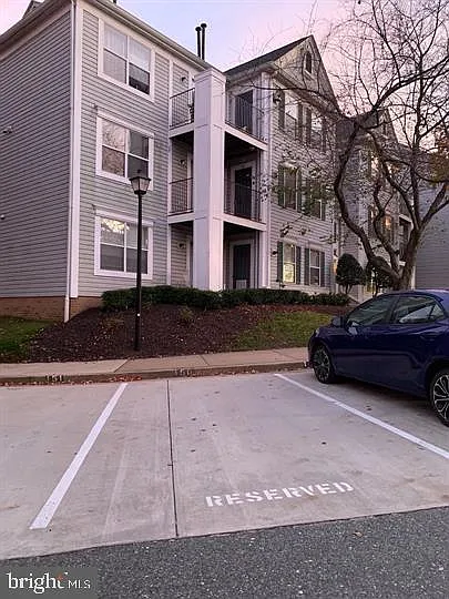 10010 Vanderbilt Cir #5-9 — Photo 23