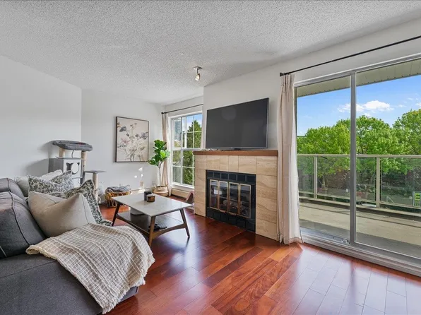 12 K De K Ct #313, New Westminster, BC V3M 6C5