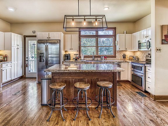 4th image of 533 Bybee Rd