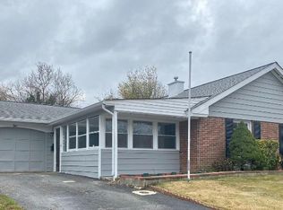 30 Parson Ln, Willingboro, NJ 08046