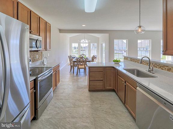 2nd image of 17748 Whaling Ct