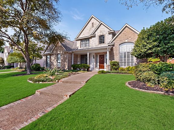 3rd image of 1921 Armstrong Dr